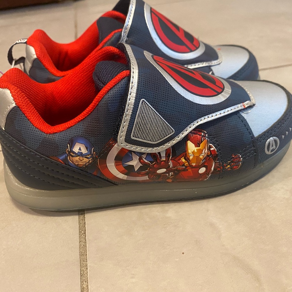 Marvel Kids Sneakers - Navy and Red